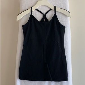 Lululemon tank with built in bra